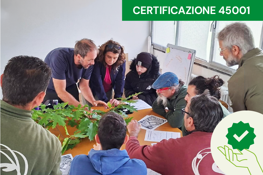 Gruppo di ragazzi riunito per la certificazione